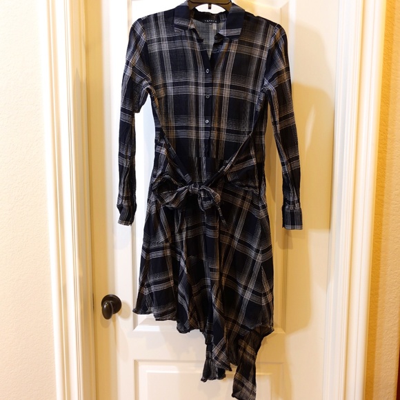 1.State Plaid Asymmetrical Dress with Tie Waist - Picture 2 of 13